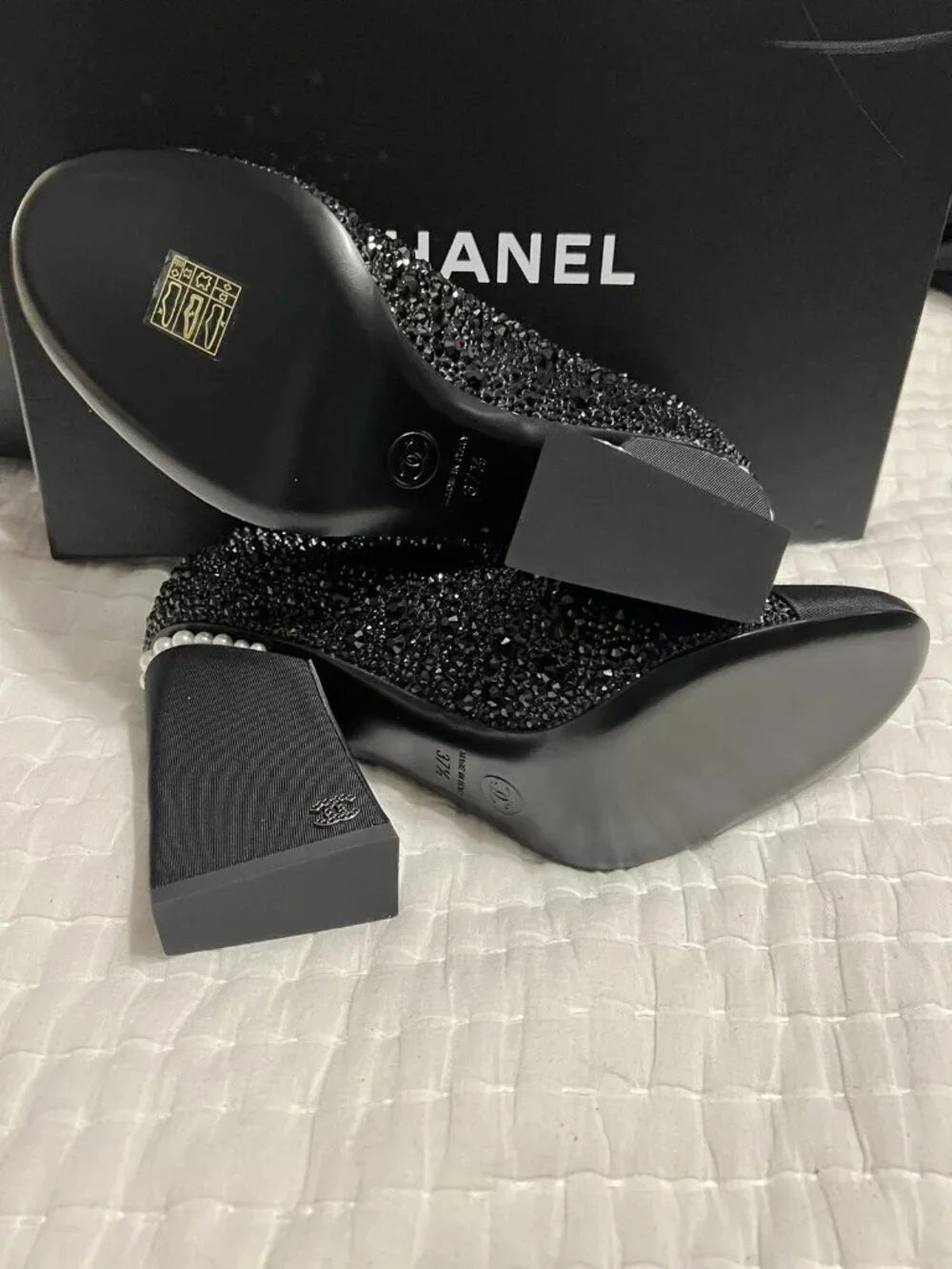 CHANEL CC logo Crystals & Pearls Pumps Mary Jane